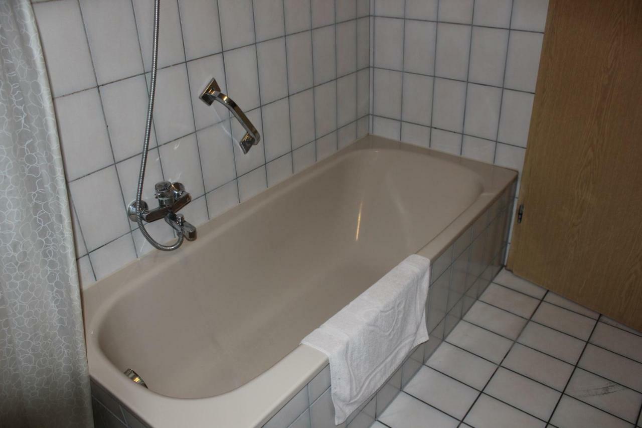 Ferienwohnungen Goldbach 2. Stock Regensburg Exterior foto